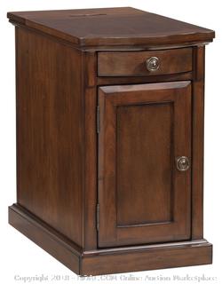Ashley Furniture Signature Design - Laflorn Chairside End Table - Rectangular - Medium Brown RETAIL $153.33