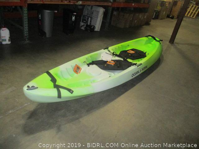 Bidrl Com Online Auction Marketplace Auction Over Size Kayak