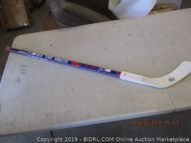 New York Rangers Hockey Stick Auction Bidrl Com Online Auction Marketplace