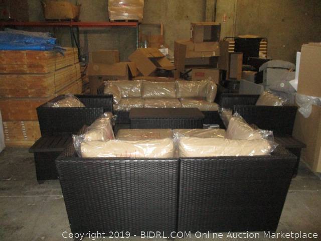 Bidrl Com Online Auction Marketplace Auction Patio Furniture