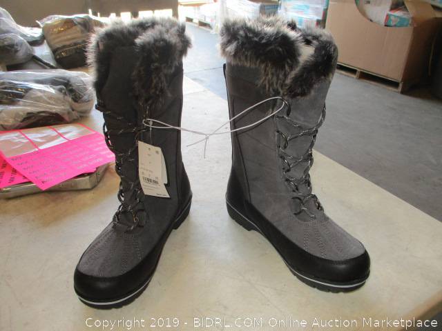 Bidrl Com Online Auction Marketplace Auction Boots Auction