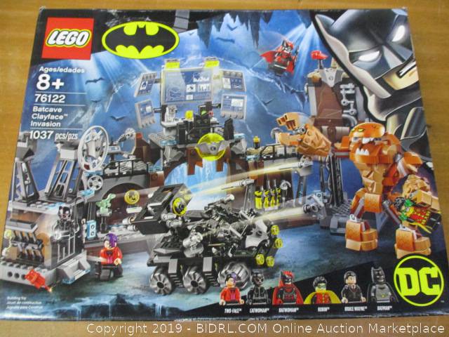 Lego Dc Batman Batcave Clayface Invasion Batman Toy Building Kit Auction Bidrl Com Online Auction Marketplace