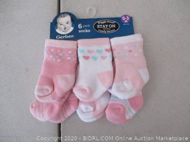 socks for 3 month old