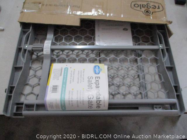 regalo easy fit plastic adjustable extra wide baby gate