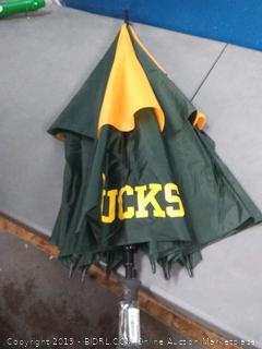 Team Golf NCAA Oregon Ducks 62" Golf Umbrella with Protective Sheath, Double Canopy Wind Protection Design, Auto Open Button