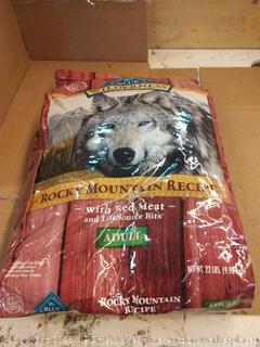 Blue Buffalo Wilderness Rocky Mountain Recipe High Protein Grain Free, Natural Adult Dry Dog Food, Red Meat 22-lb