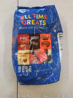 HERSHEY'S All Time Greats Chocolate Candy Assortment (HERSHEY'S, REESES, KIT KAT, WHOPPERS), Snack Size, 38.9 oz., 105 Pieces