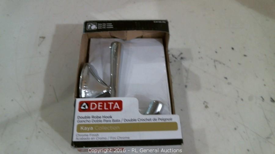 Store Returns From A Mid National Warehouse Hardware Store - (December 6 )-Midday