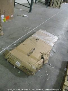 Innova ITX9600 Heavy Duty Inversion Table with Adjustable Headrest & Protective Cover (Retail $91.00)